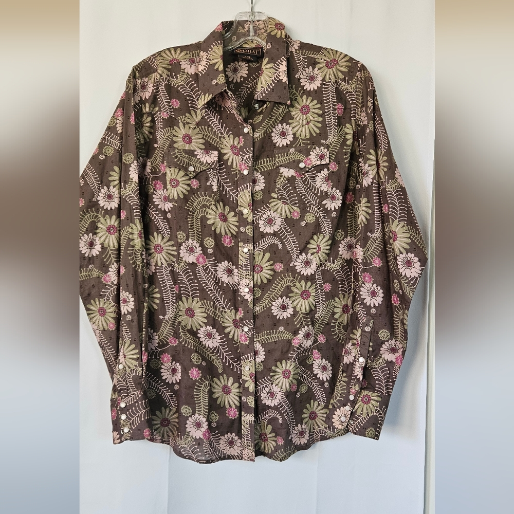 Ariat pearl snap floral long sleeve‎ blouse size large